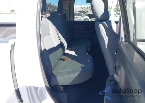 2017 Ram 1500 Tradesman 4X2 6'4 Box из США, поврежденный, VIN 1C6RR6FG6HS622176